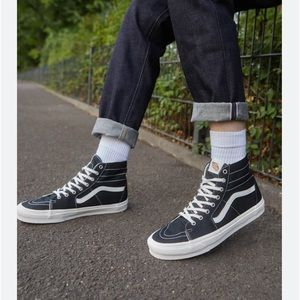 Vans high tops lace up shoes size
